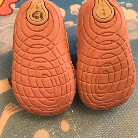 Stride Rite sneakers - Picture 2 of 2